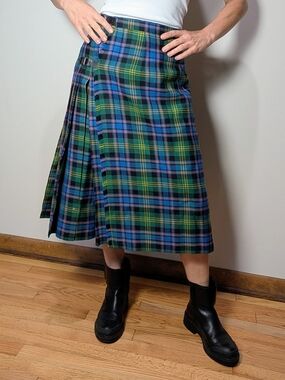 Vintage James Pringle Scotland Pure Wool Tartan Kilt Skirt Plaid 26" Waist